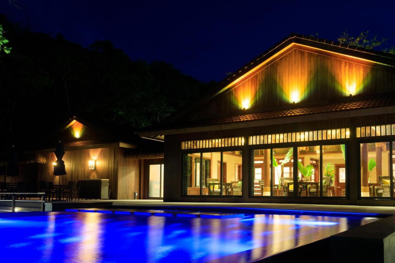 The Pristine Villas And Bungalows At Palau Pacific Resort Koror Exterior foto